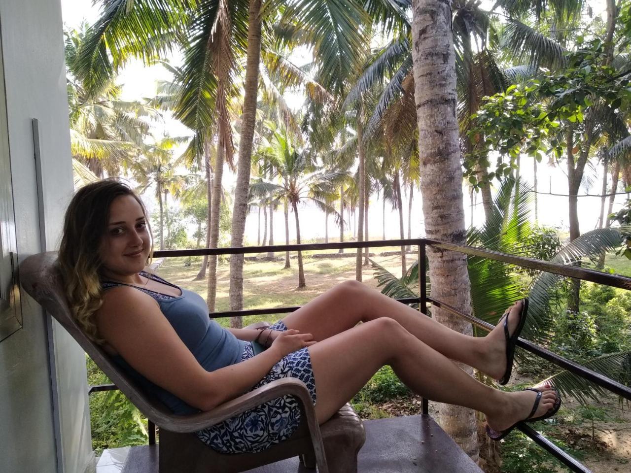 Blue Birds Homestay Cherai Beach Exterior photo