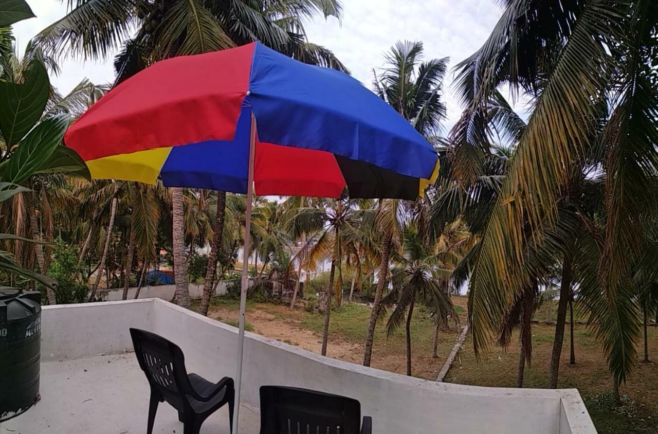 Blue Birds Homestay Cherai Beach Exterior photo
